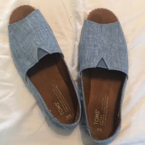 Toms espadrilles